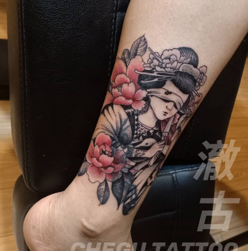 脚腕艺伎遮盖纹身图片_脚部新传统纹身图案