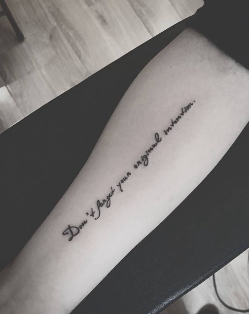 勿忘初心纹身图片_成品手臂字符纹身图案