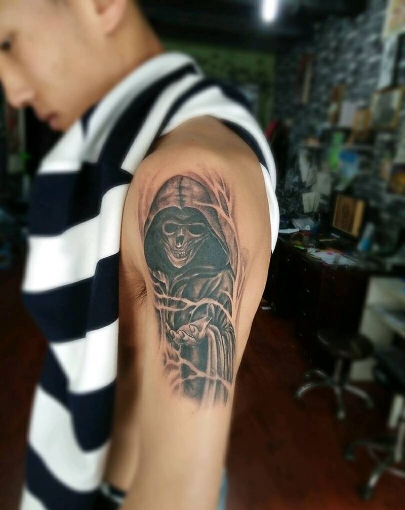 大臂死神纹身图片