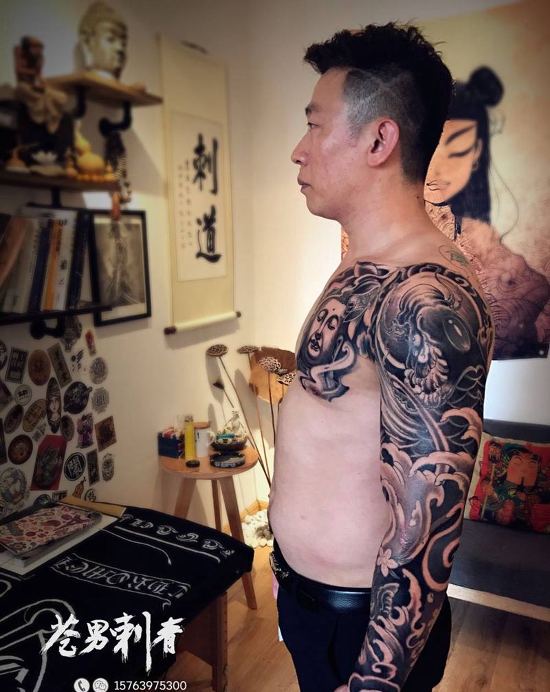 花臂纹身图片_成品传统纹身图案