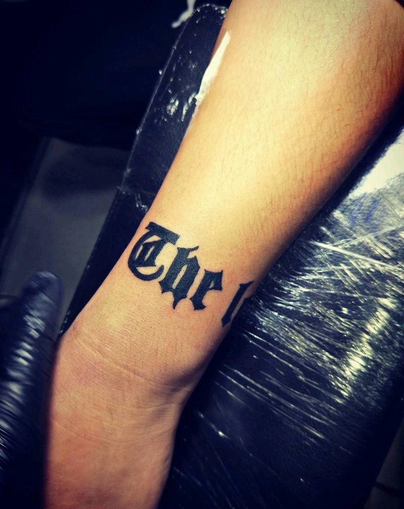 哥特字体纹身图片_图腾纹身图案