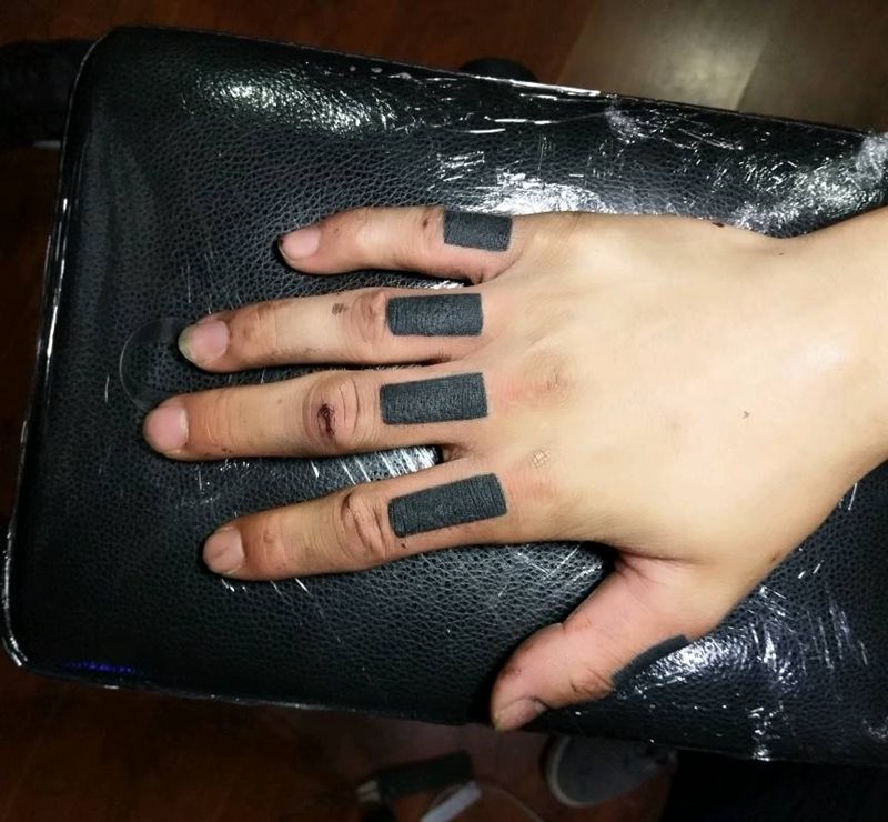 清新图腾纹身图片_手部纹身图案