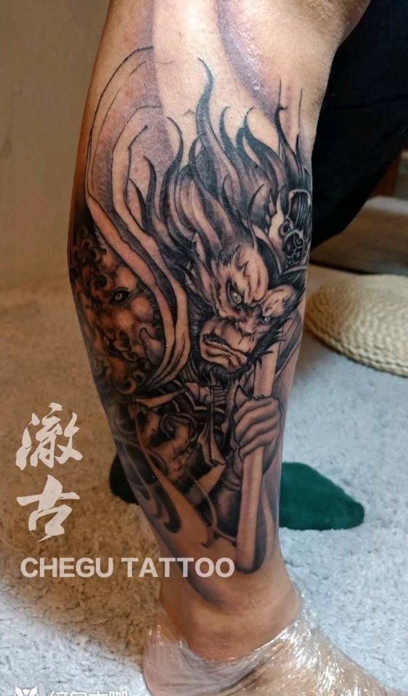 孙悟空纹身图片_腿部新传统纹身图案