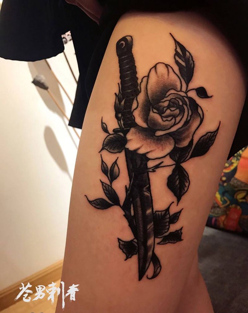 昨天的美腿，不管是大传统还是小清新都马虎不得  还得学习啊纹身图片_成品腿部纹身图案