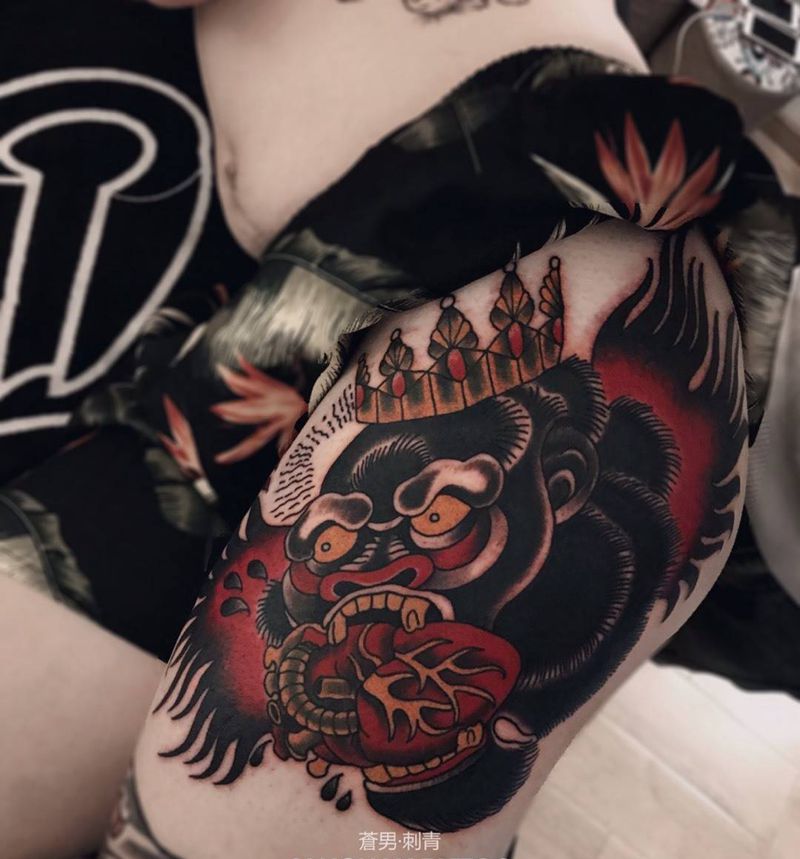愤怒的金刚纹身图片_腿部Old School纹身图案