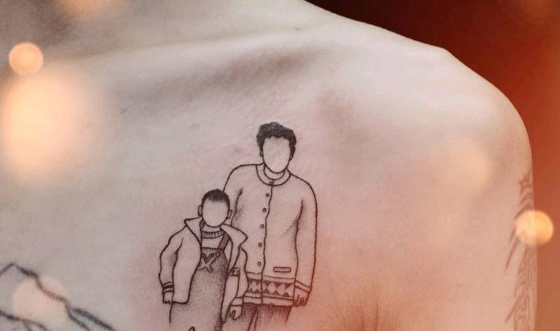 永恒的记忆纹身图片_胸部欧美写实纹身图案