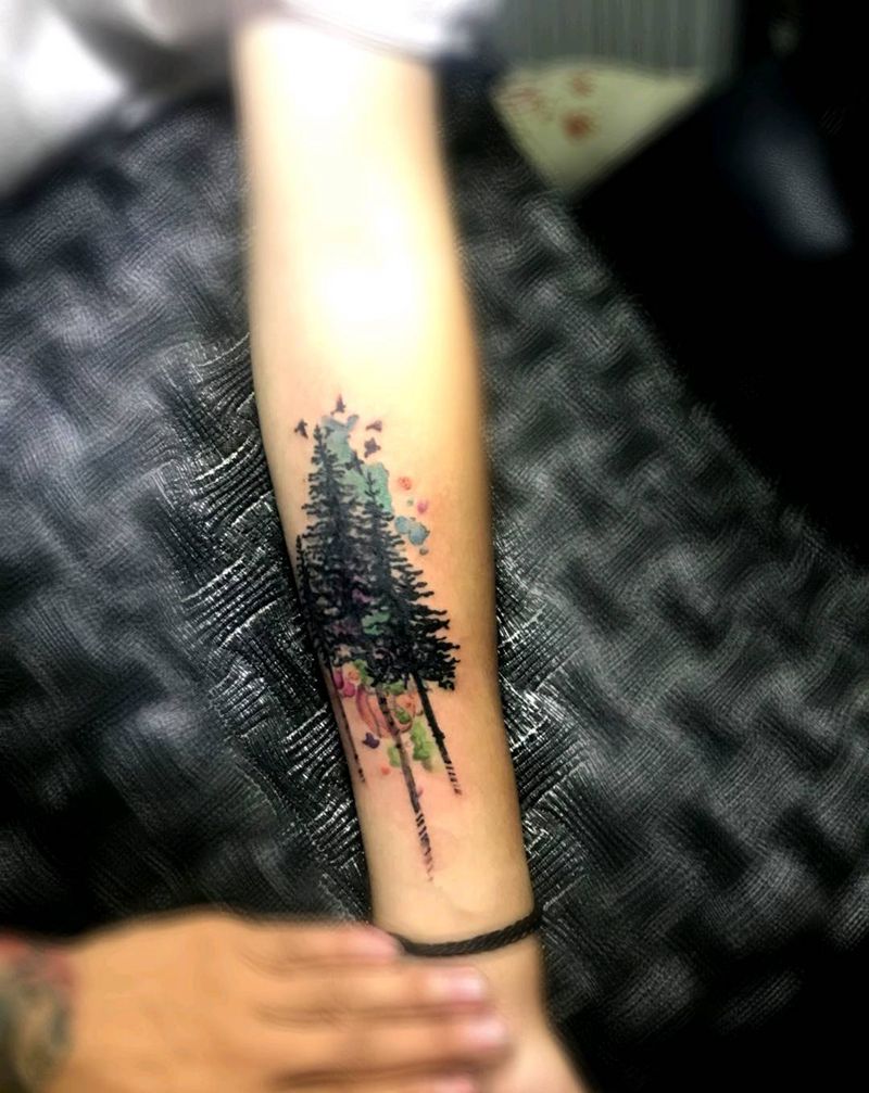 清新水彩小树，遮盖后纹身图片_手臂水彩纹身图案