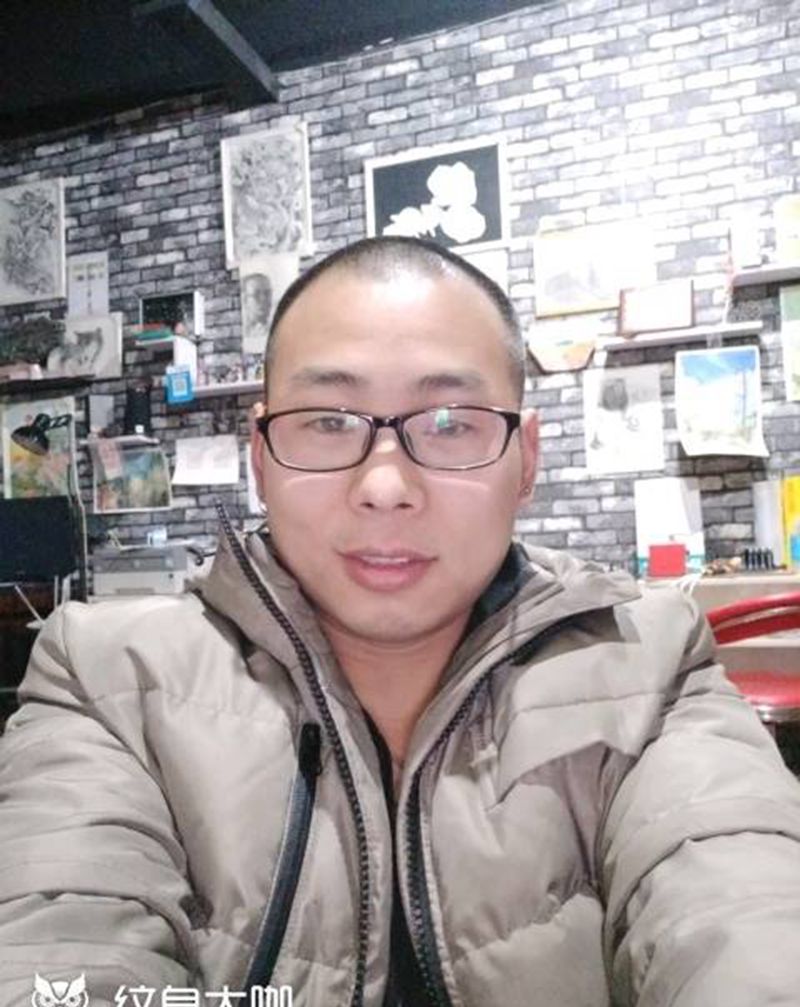 自己换个发型纹身图片