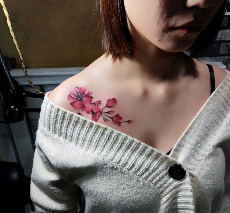 清新小花纹身图片