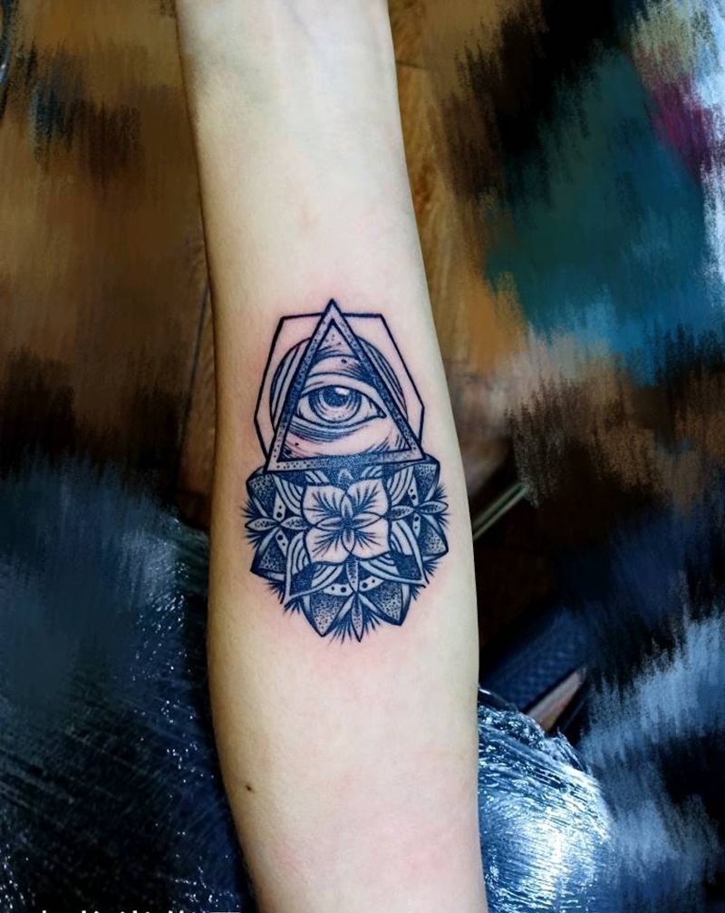 上帝之眼纹身图片_手臂手部点刺几何纹身图案