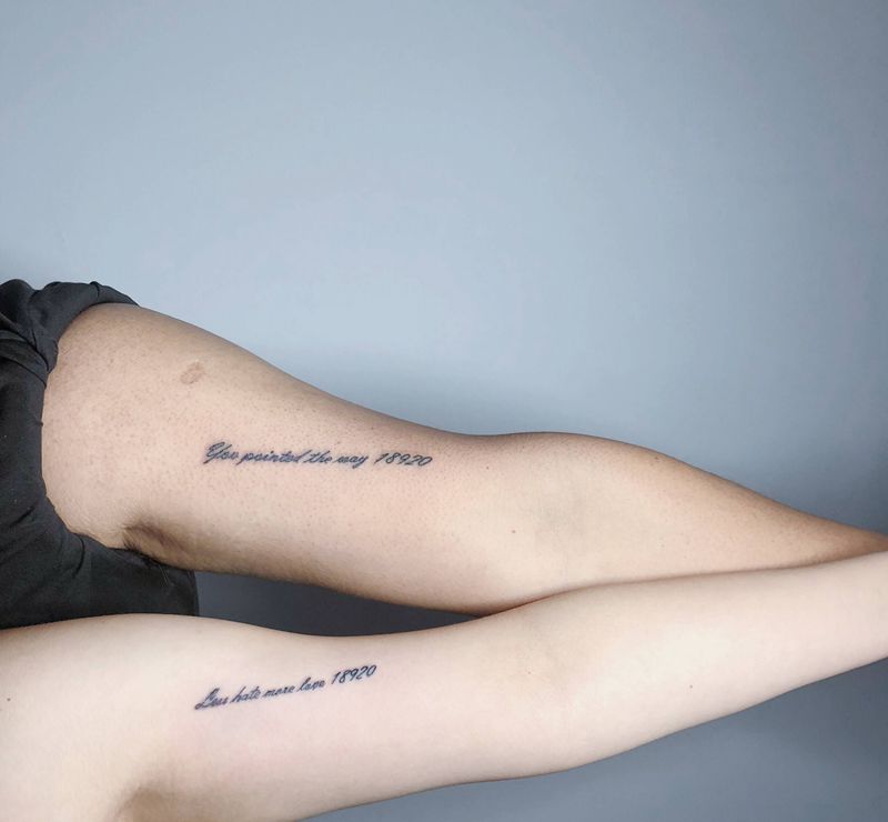情侣英文纹身图片_手臂花体字英文 数字纹身图案