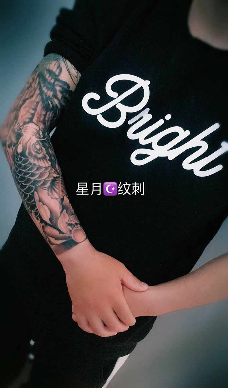 暴力遮盖第一次纹身图片_手臂纹身图案