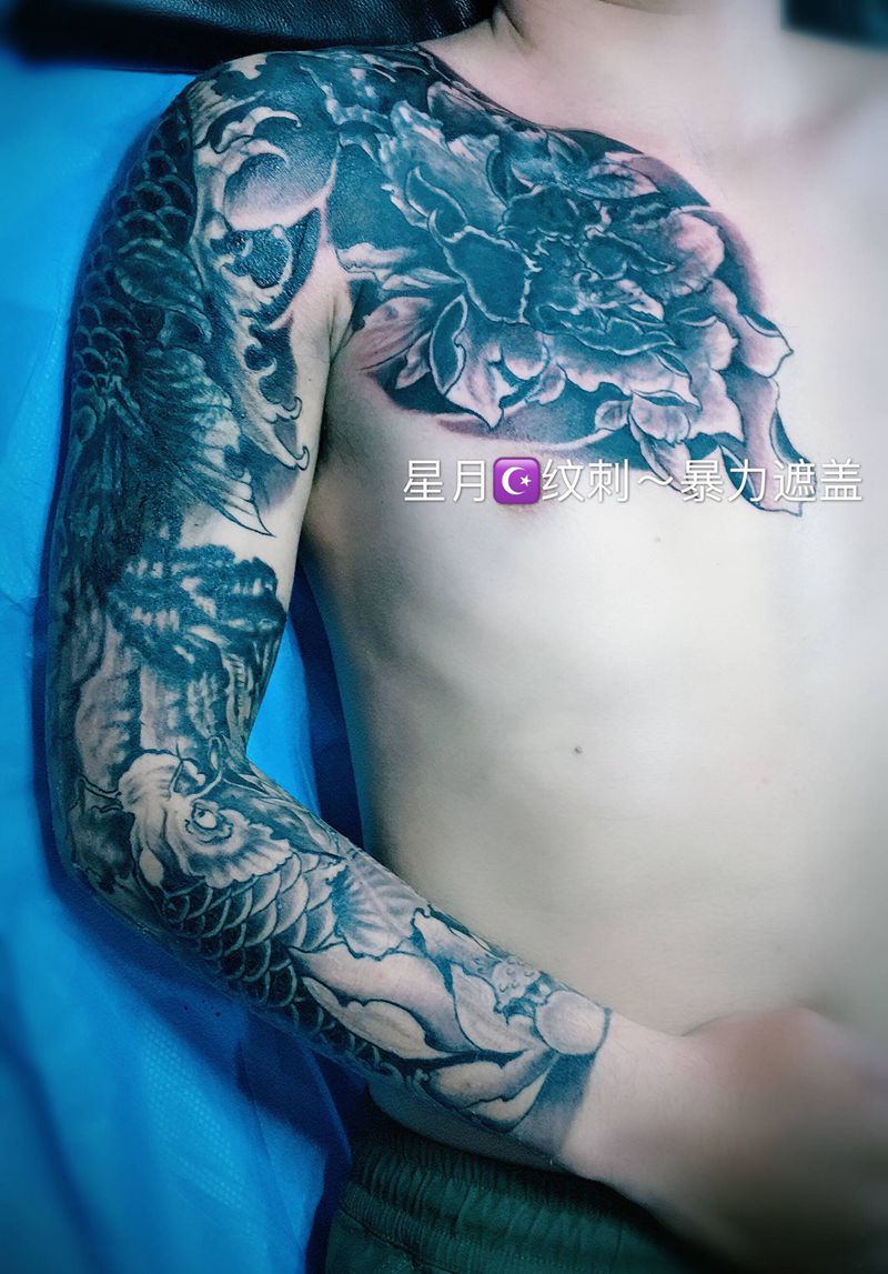 暴力遮盖纹身图片_手臂新传统纹身图案