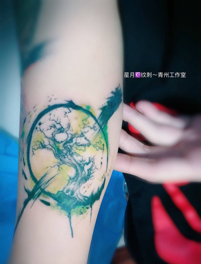 生命之树纹身图片_手臂纹身图案