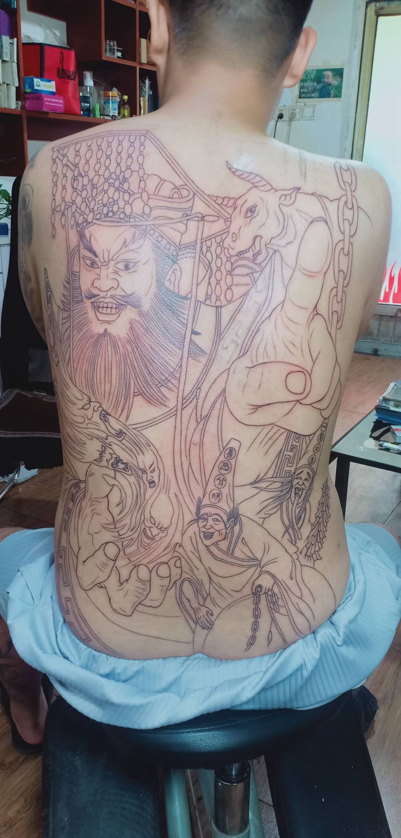 阎王纹身图片_背部新传统纹身图案