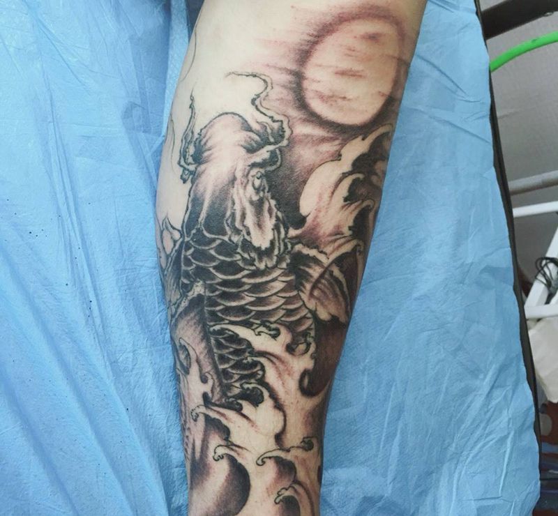 鲤鱼，包小腿纹身图片