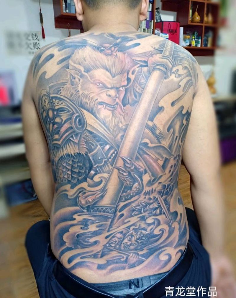 猴子纹身图片_腰部背部老传统新传统纹身图案