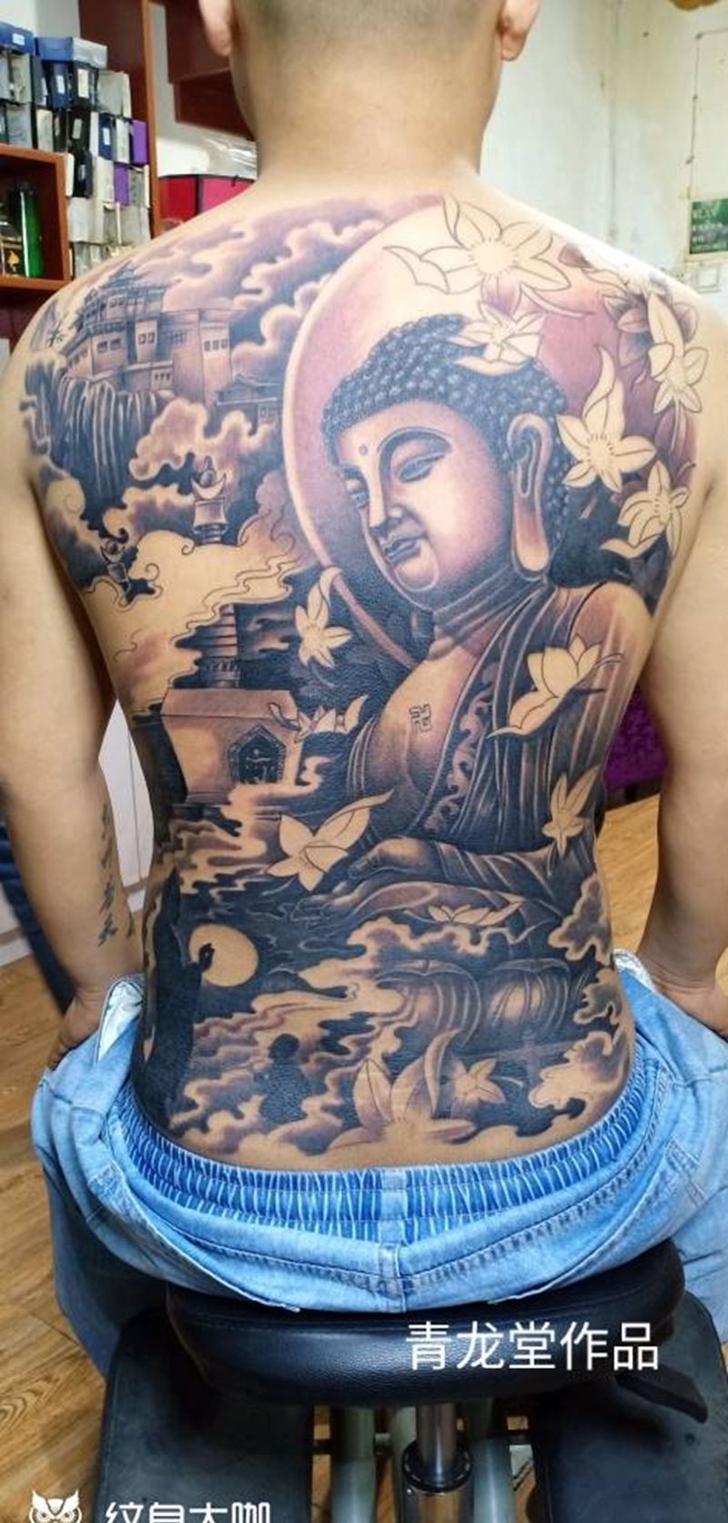 佛纹身图片_背部腰部老传统新传统纹身图案