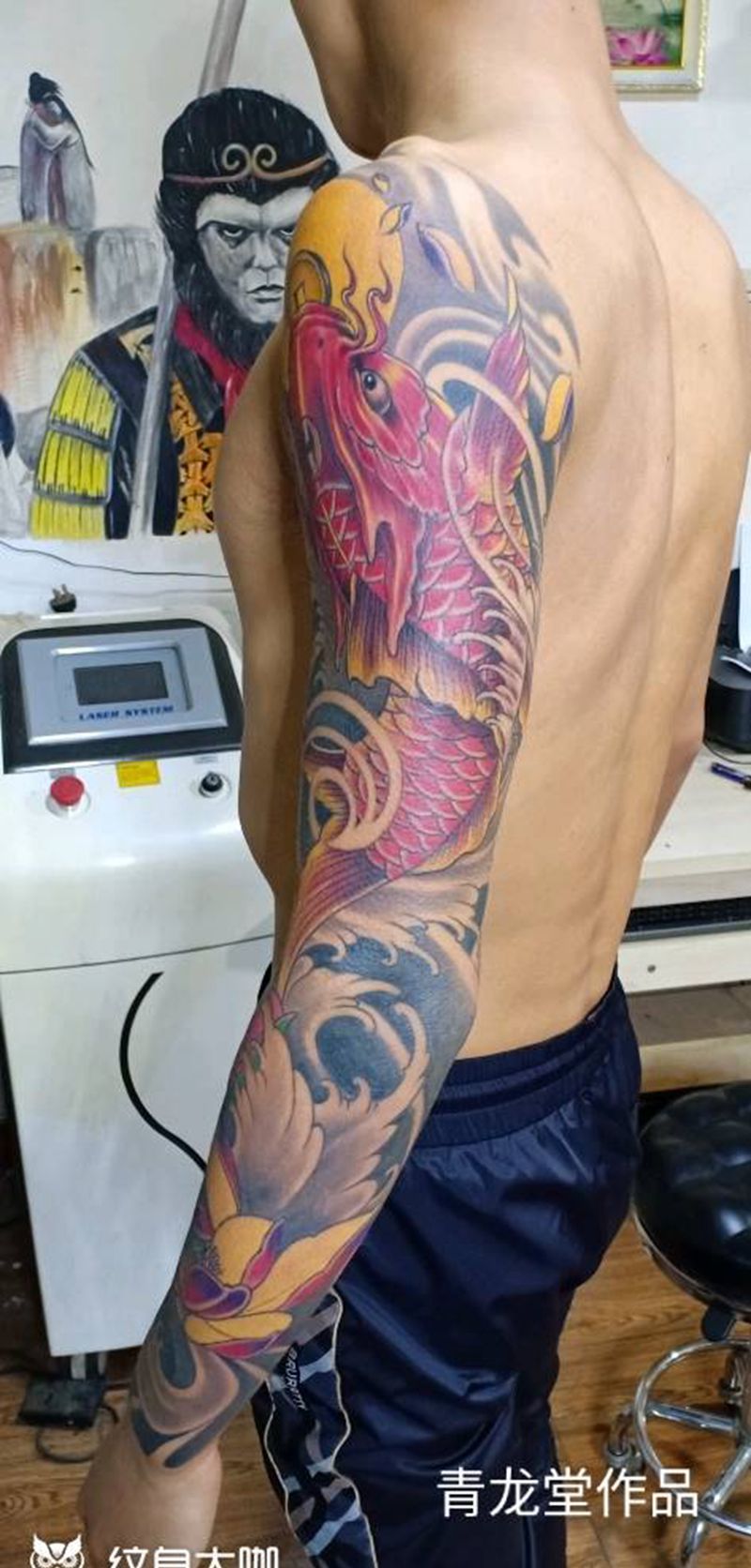 花臂纹身图片_手臂肩部老传统新传统纹身图案