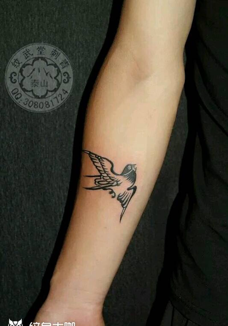 燕子纹身图片