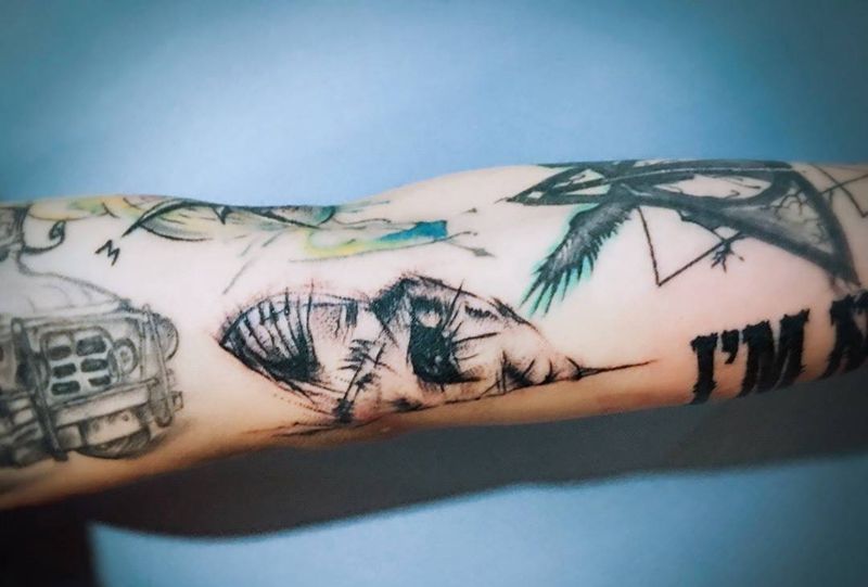 自由花臂纹身图片