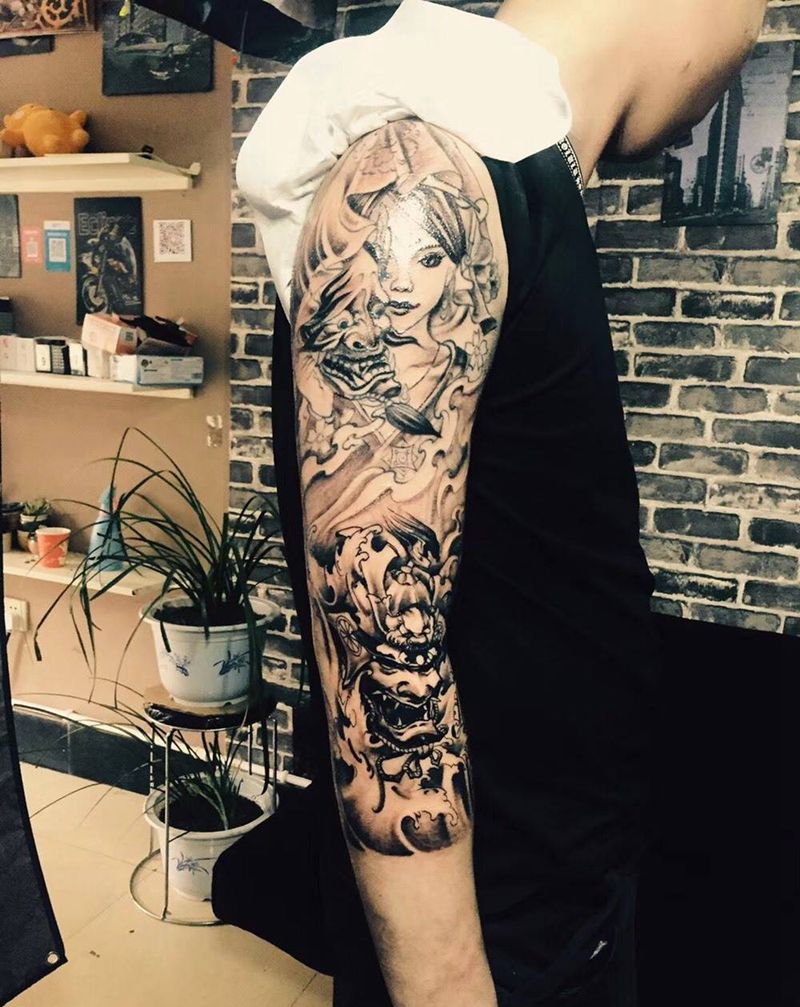 七分袖纹身图片