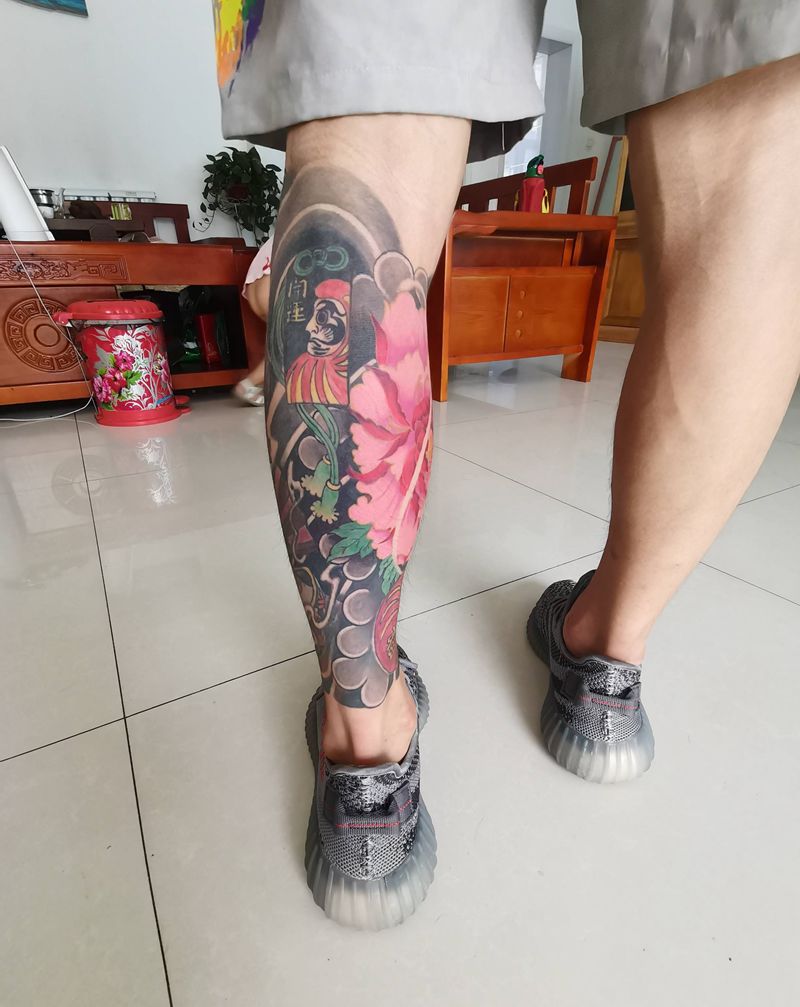 包小腿纹身图片_腿部老传统纹身图案