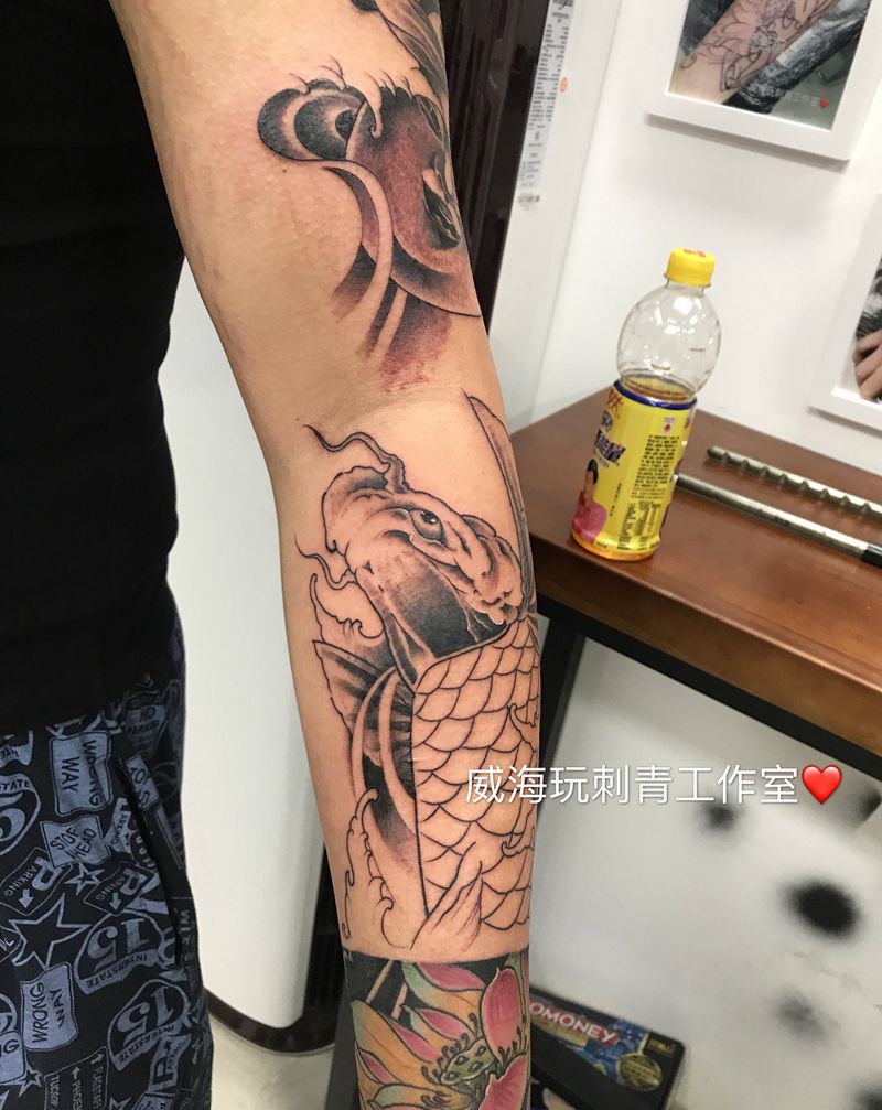 未完成纹身图片_手臂纹身图案