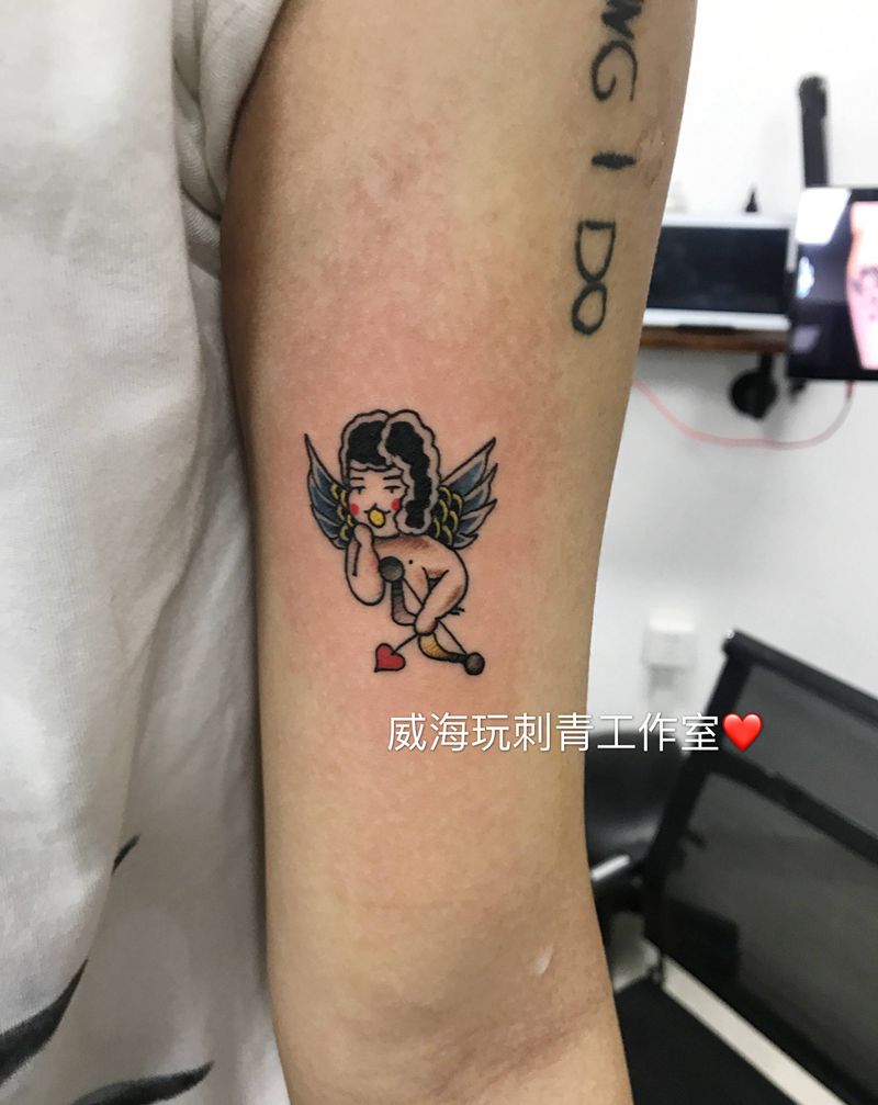 天使纹身图片_Old School纹身图案