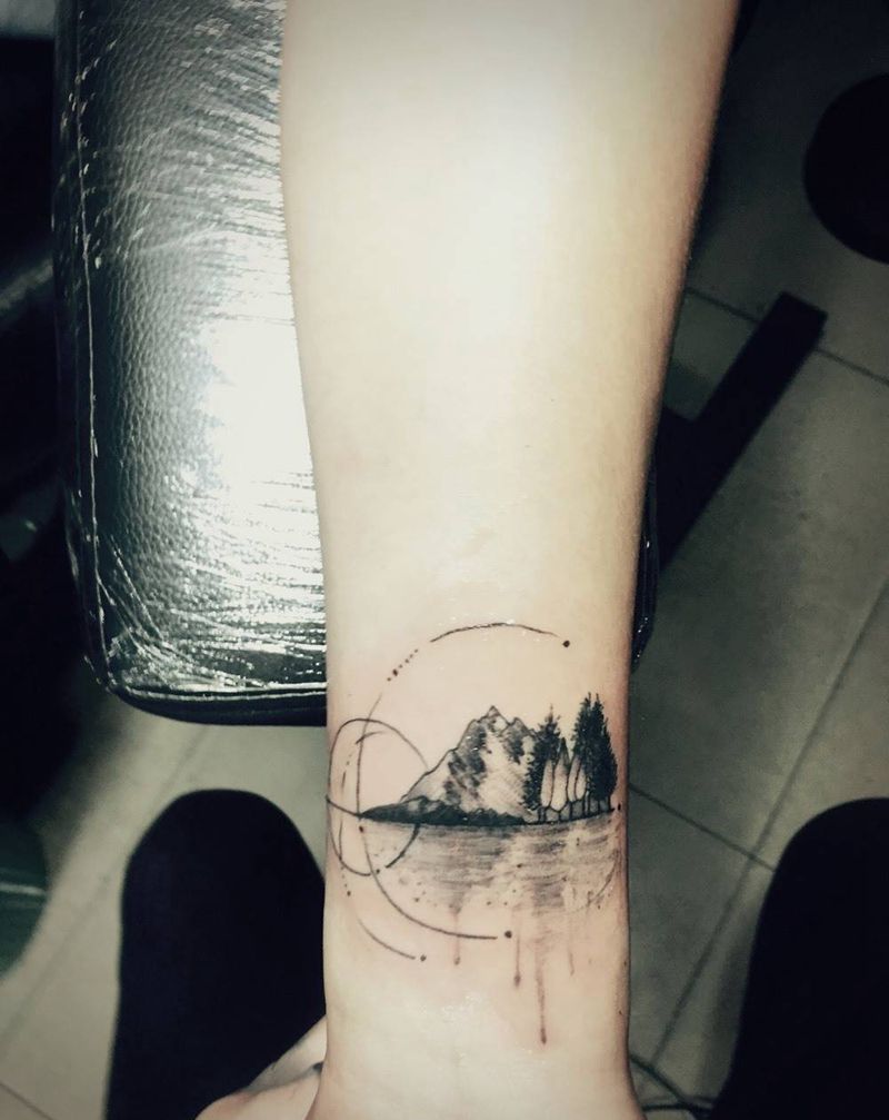 山，水纹身图片