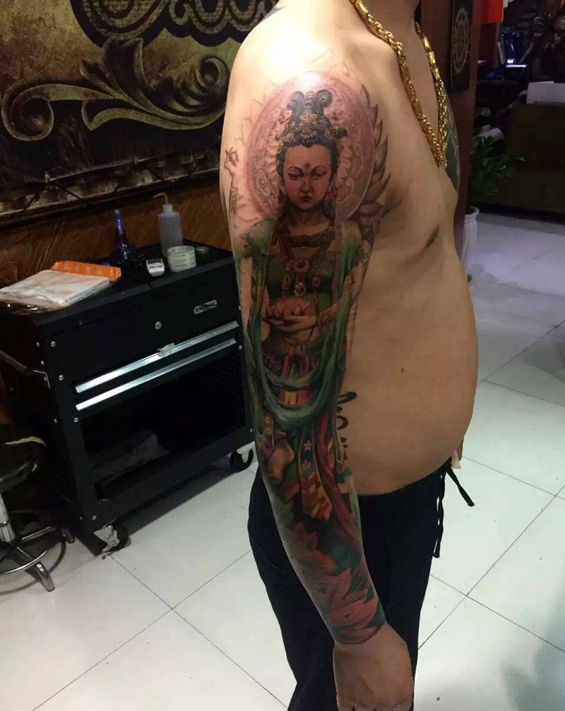 花臂飞天纹身图片