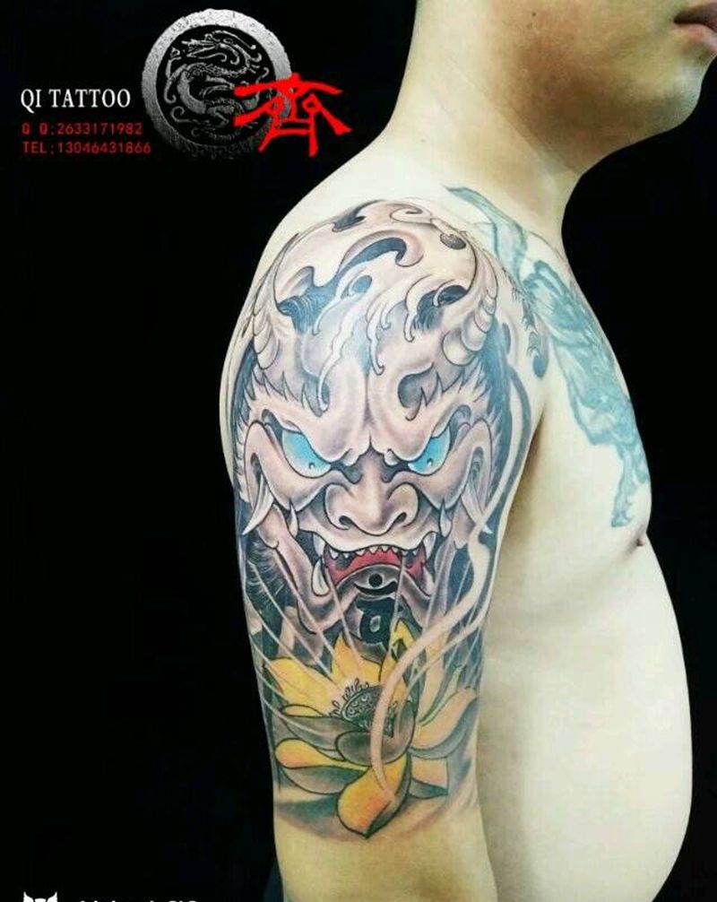 大臂班诺纹身图片