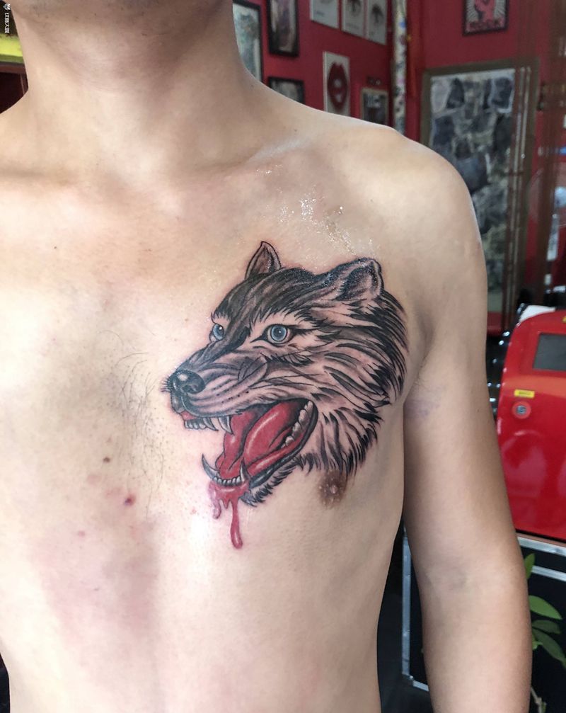 嗜血狼头《旺师傅作品》纹身图片_胸部肩部老传统狼头狼滴血狼头纹身图案