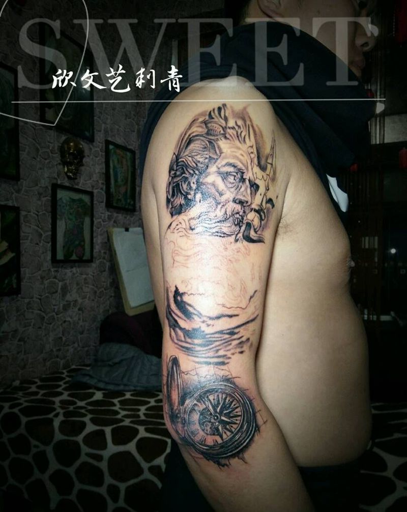 海神花臂（未完《旺师傅作品》）纹身图片_手臂欧美写实海神指南针纹身图案