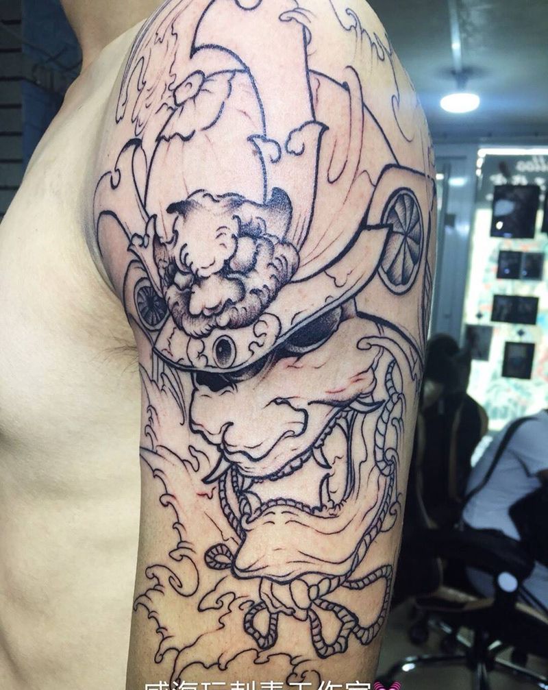 大臂鬼武士纹身图片