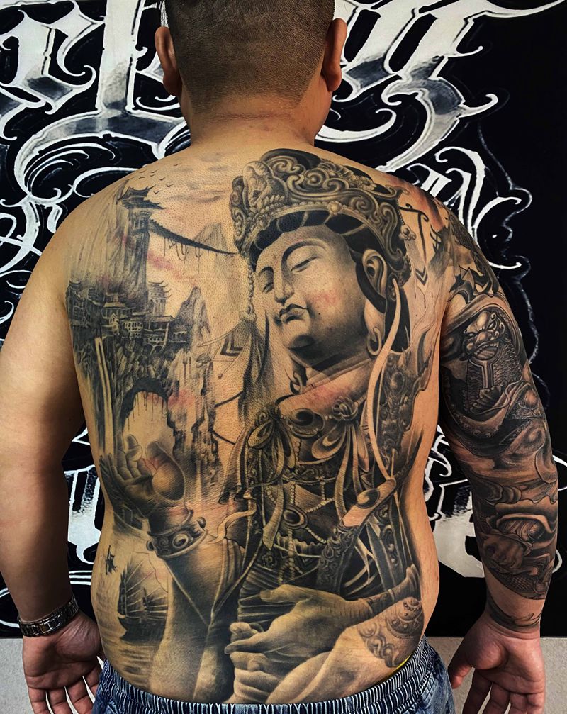 普贤菩萨纹身图片_背部纹身图案