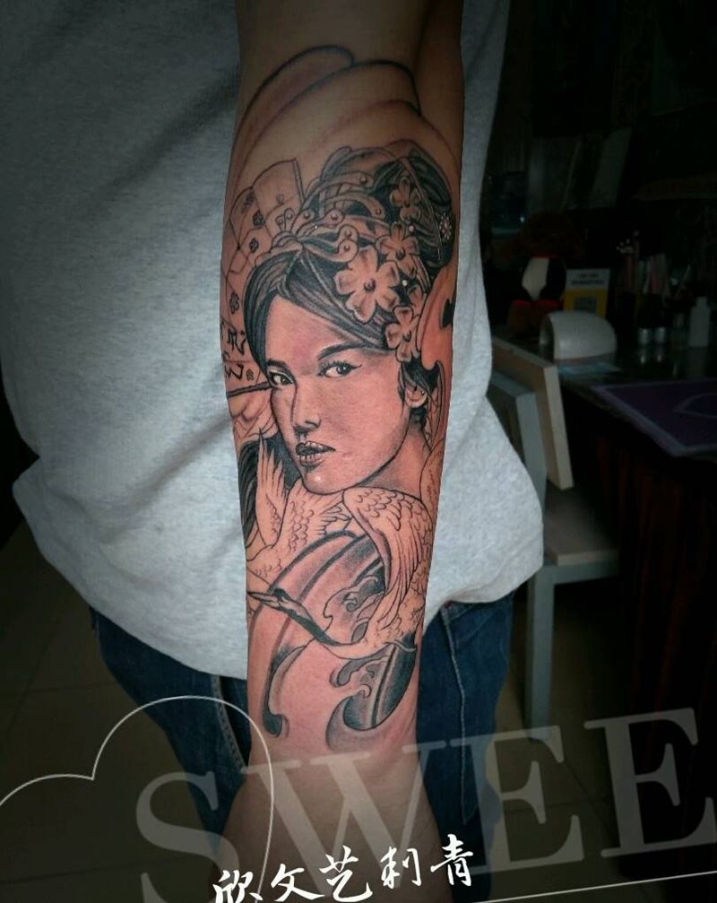 花臂（艺妓未完）纹身图片