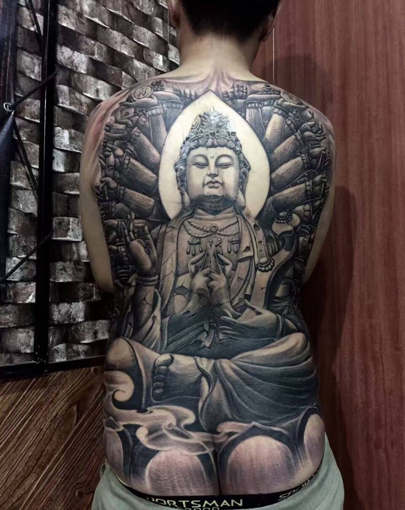 满背千手观音纹身图片