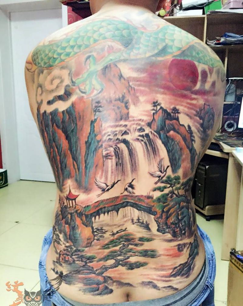 山水画纹身纹身图片_国画传统背部纹身图案