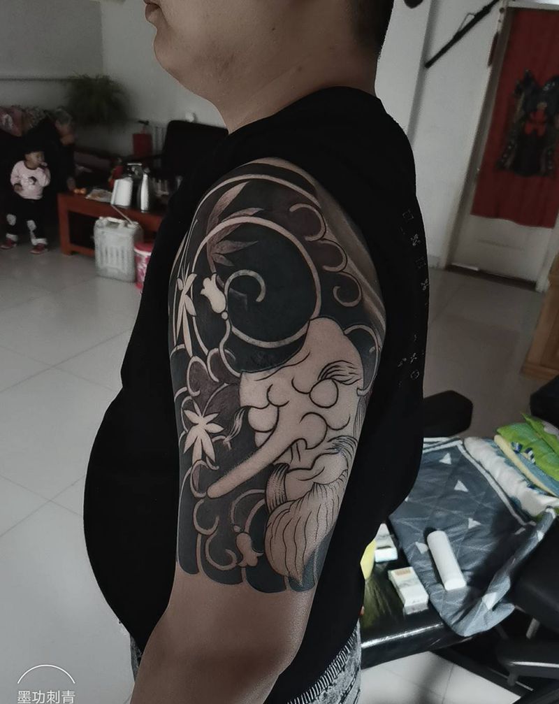 遮盖未完成作品！纹身图片_肩部老传统纹身图案