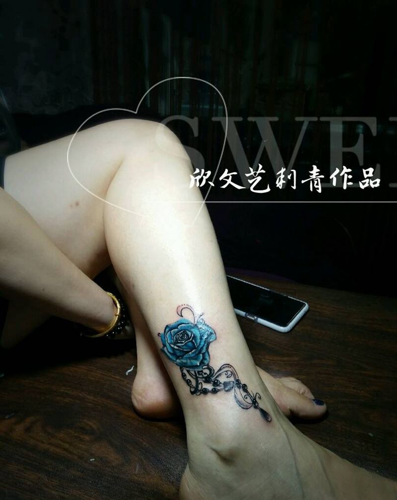 遮盖《蓝色妖姬》《旺哥作品》纹身图片_脚部欧美传统清新写实几何植物静物成品手稿纹身图案