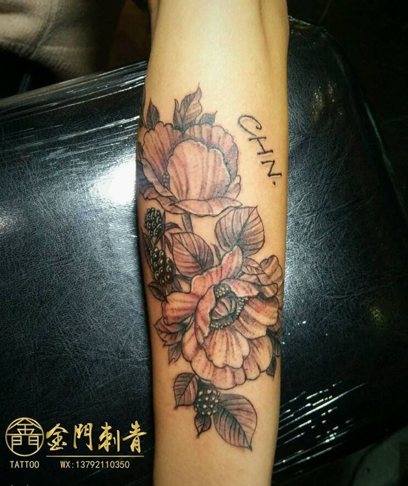 素花小作《旺师傅作品》纹身图片_手臂点刺素花点刺英文纹身图案