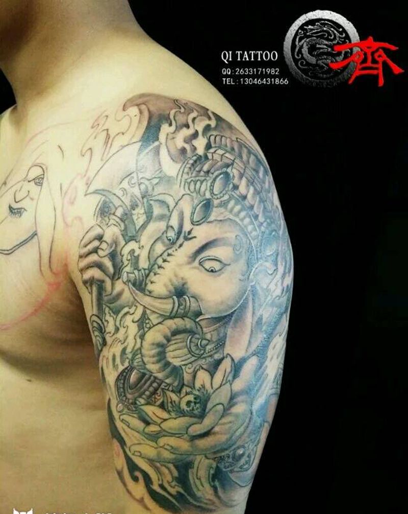 大臂象神纹身图片