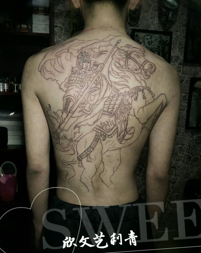 满背赵子龙（线条完成）纹身图片