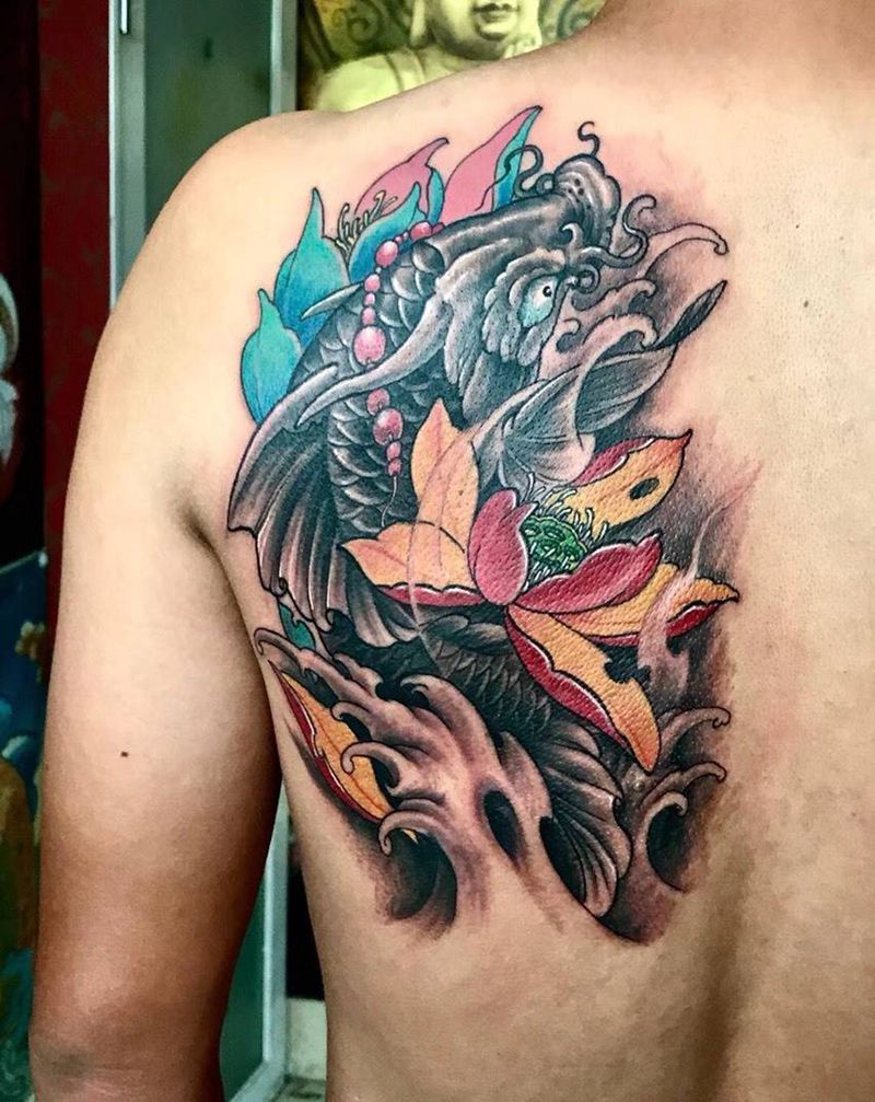 莲花鲤鱼纹身图片