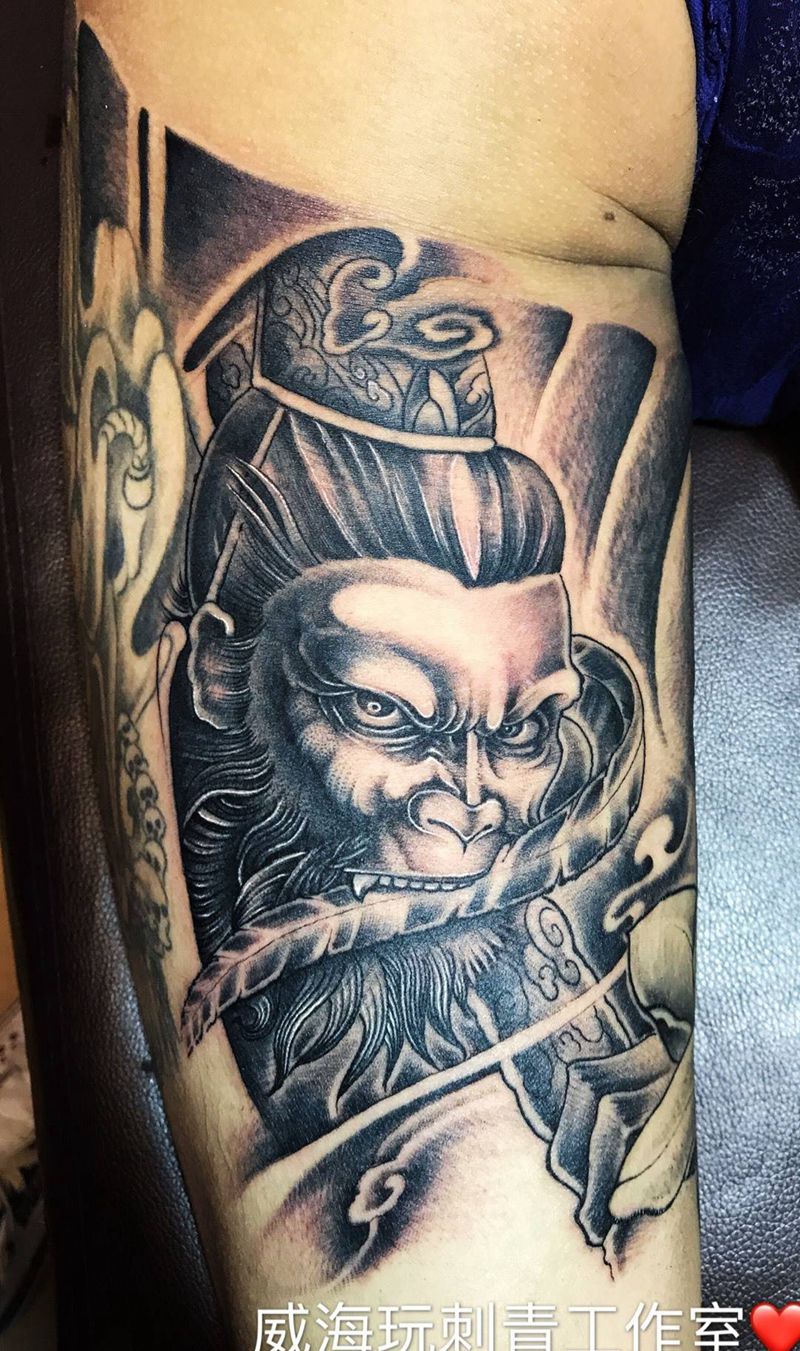 斗战胜佛纹身图片