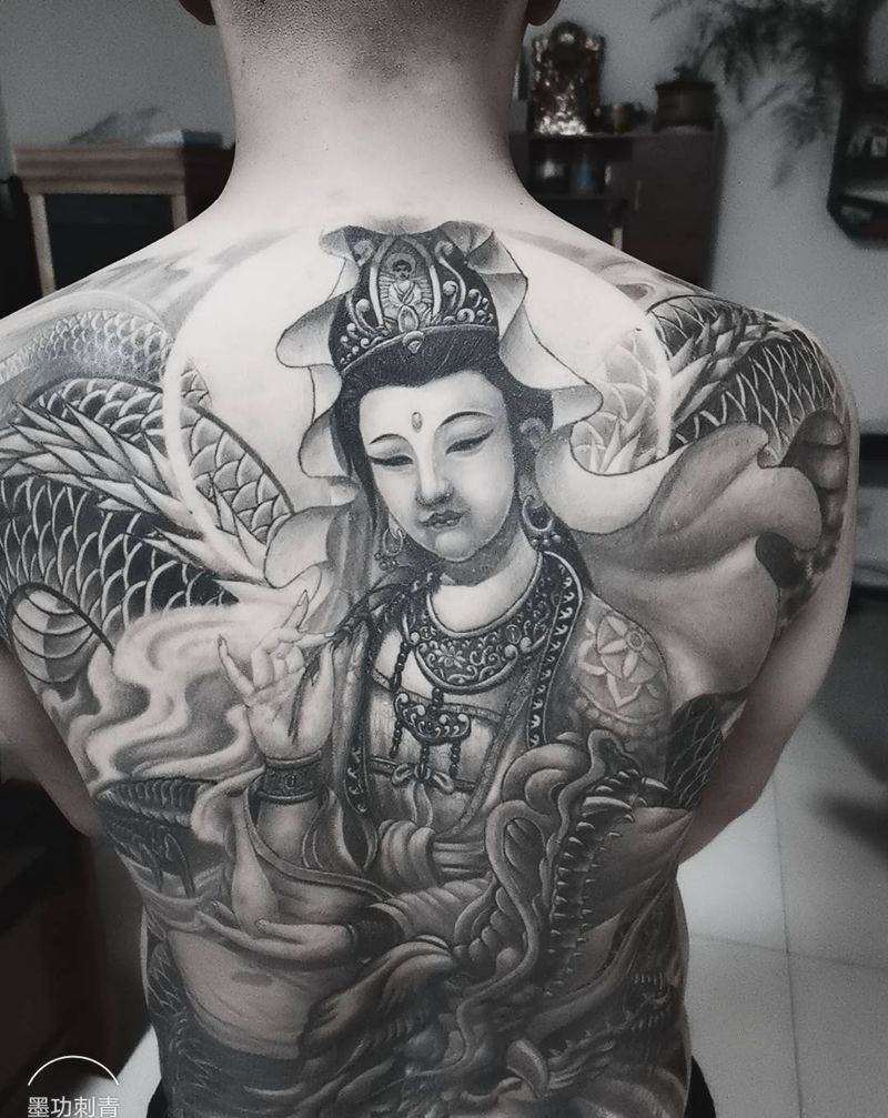 踏龙关音纹身图片_背部新传统老传统纹身图案