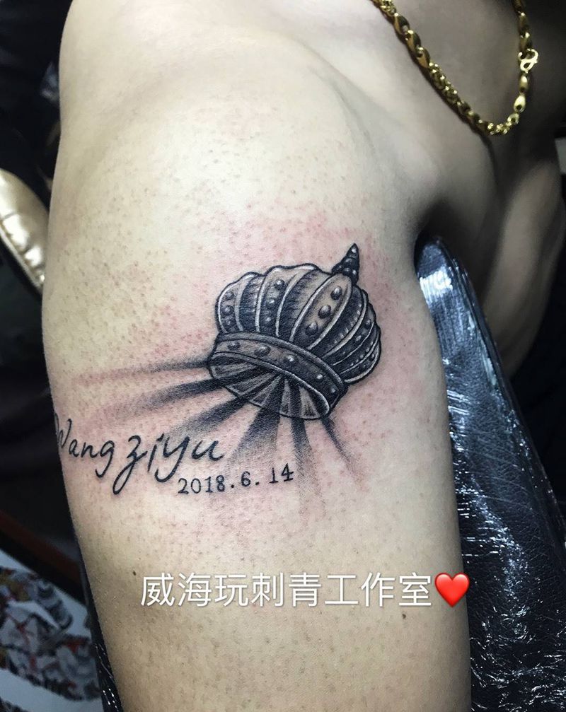 皇冠纹身图片