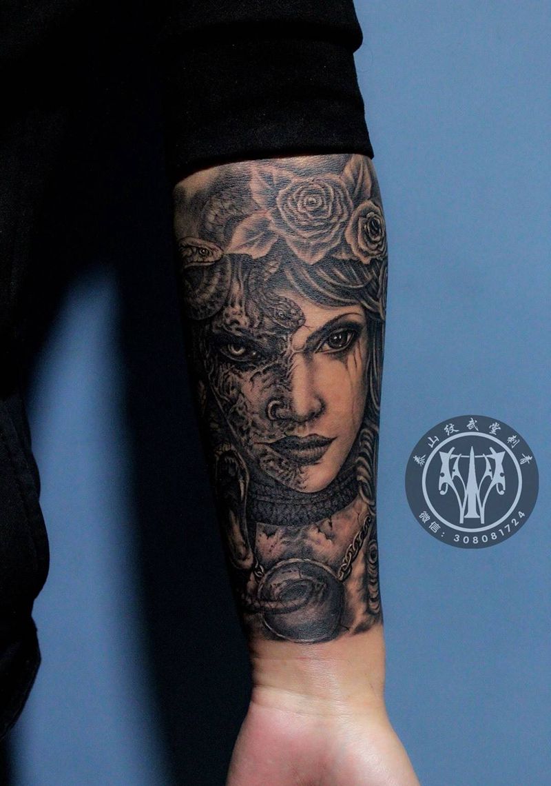 美杜莎纹身图片