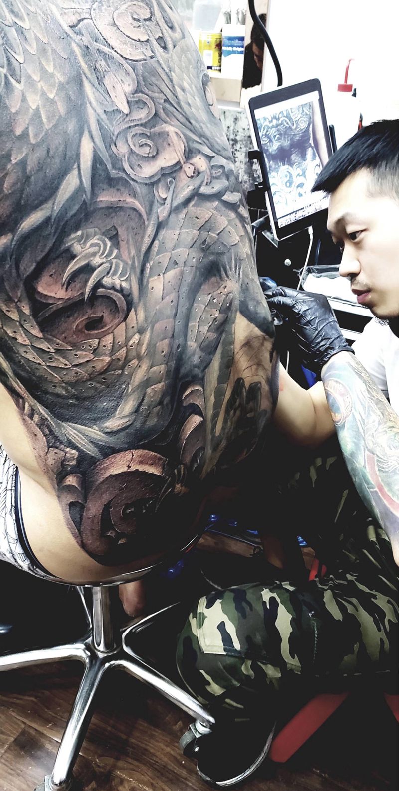 修改石雕龙纹身图片